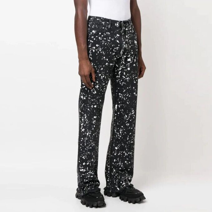 Pantalones rectos informales Off-White para hombre FW22 con efecto salpicadura de pintura, versión en negro