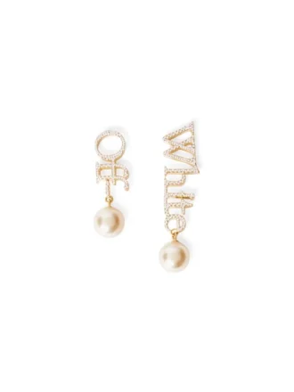 PENDIENTES CON LOGOTIPO, ESTRÁS Y PERLAS