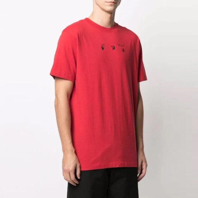 Polo de manga corta con estampado de flechas de la colección SS21, color rojo