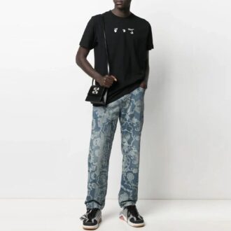 SS21 Camiseta de pantalones cortos con cuello redondo y estampado del logotipo en la espalda, versión básica, negro