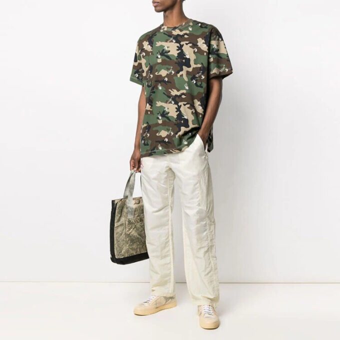 SS21 Camiseta holgada de pantalones cortos con estampado de camuflaje