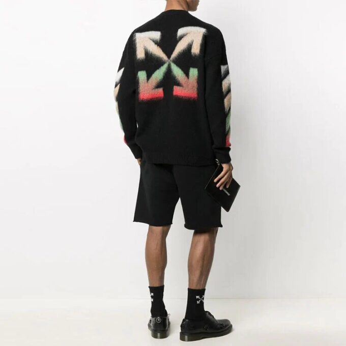 SS21 Clásico de cuello redondo holgado negro