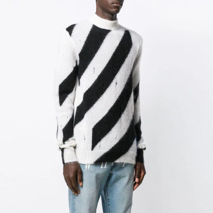 SS21 Cuello alto a rayas Negro Blanco