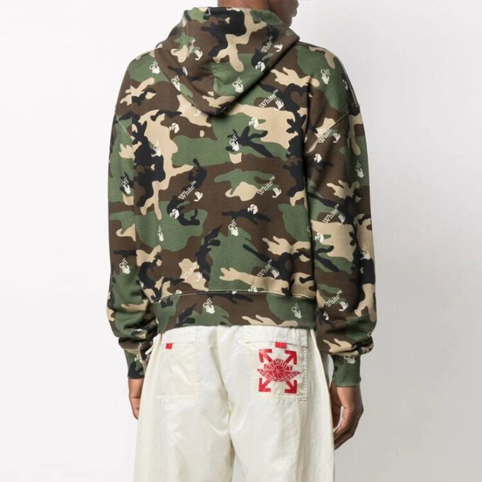 SS21 Estampado completo de camuflaje, corte holgado, verde