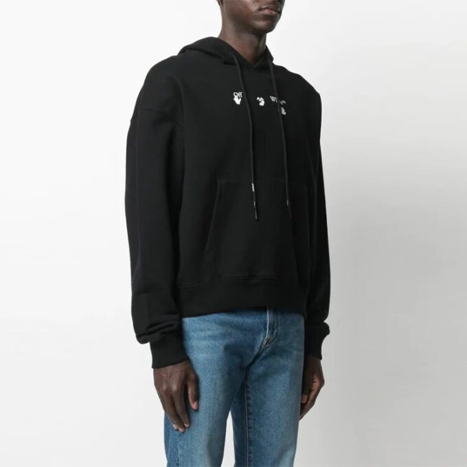 SS21 Estampado, corte holgado, negro