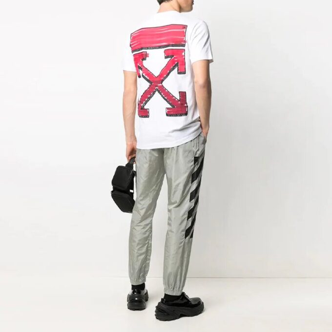 SS21 Jersey de cuello redondo con estampado del logotipo de la flecha hacia atrás, pantalones cortos, blanco