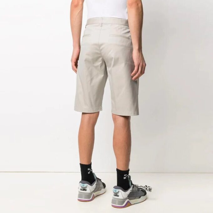 SS21 Pantalones Cortos hasta la rodilla con logo en el cinturón, corte holgado, color beige