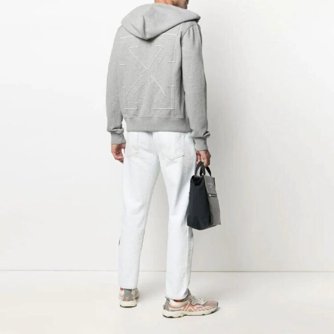 SS21 Versión slim fit con cremallera y bordado de Arrows, gris