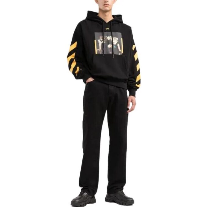 Sudadera con capucha con estampado de Caravaggio «Negro Amarillo»