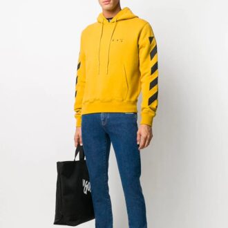 Sudadera con capucha y aplique de flecha para hombre, amarilla