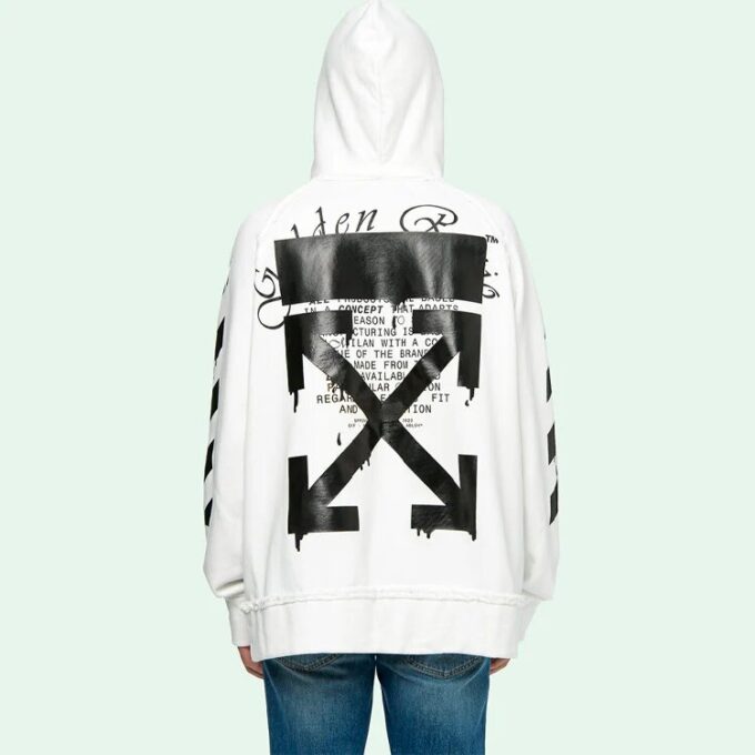 Sudadera con capucha y estampado de flechas