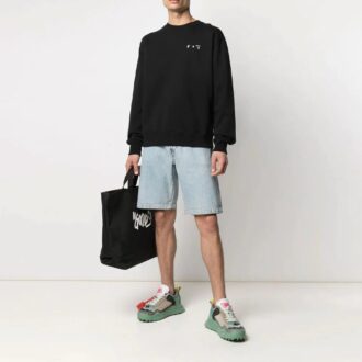 Versión de manga larga con cuello redondo y estampado de logotipo, color negro, colección primavera-verano 2021