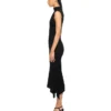 Vestido midi fluido sin mangas