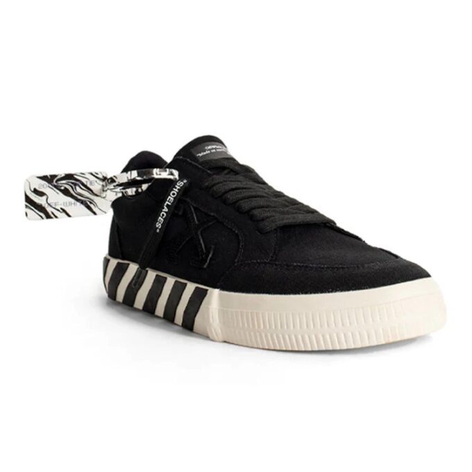 Vulc Low «Negro»
