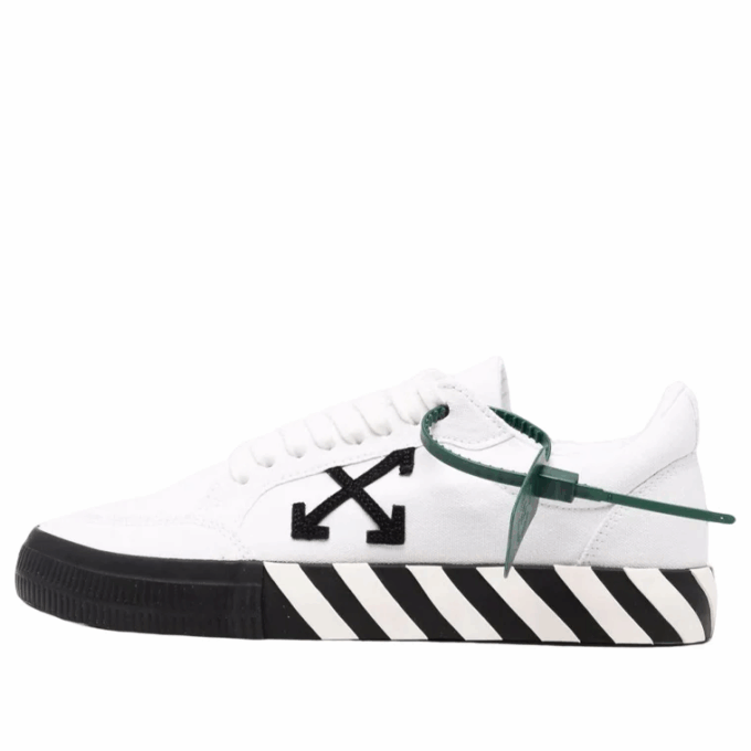 Vulcanzied Low Canvas «Blanco Negro»