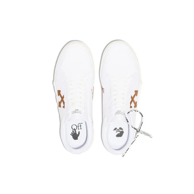 Zapatillas bajas informales Vulcanized blancas