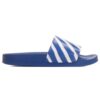 Zapatillas con rayas diagonales azul/blanco