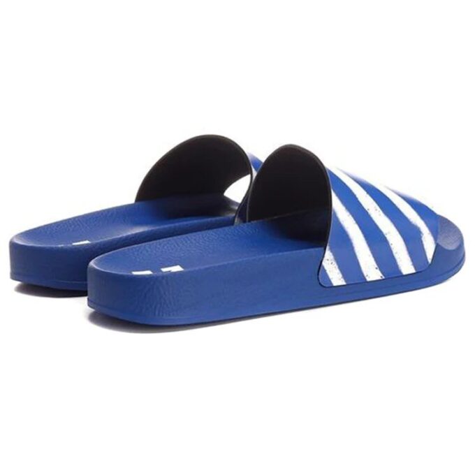 Zapatillas con rayas diagonales azul/blanco