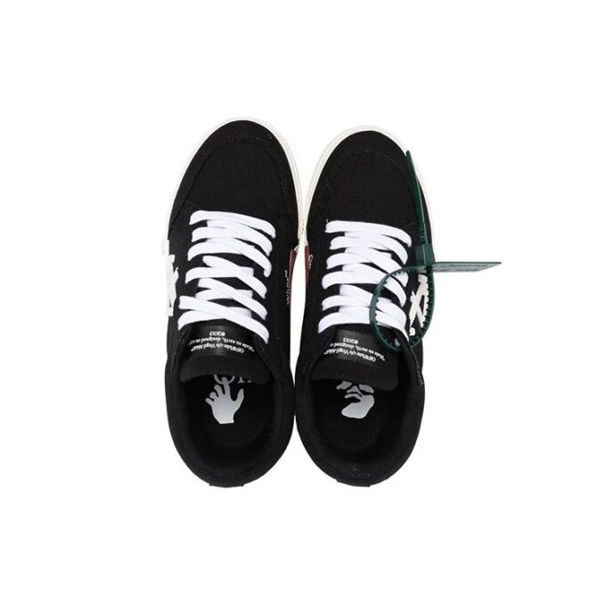 Zapatillas de lona bajas Off-White Vulc «Negro, blanco y naranja»