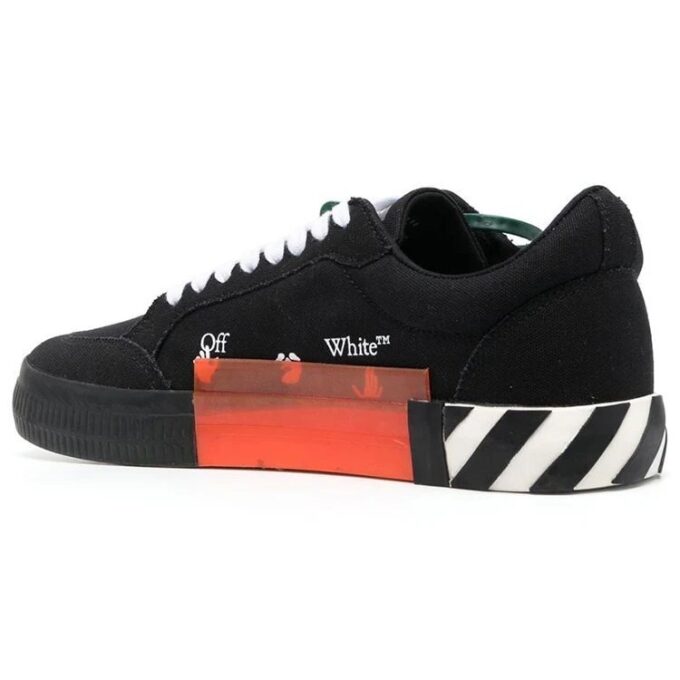Zapatillas de lona Vulcanized bajas «Negro Blanco Naranja»