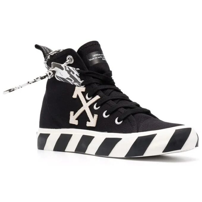 Zapatillas de lona Vulcanized de caña media «Black White»