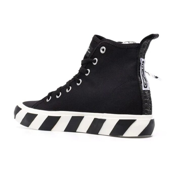 Zapatillas de lona Vulcanized de caña media «Black White»