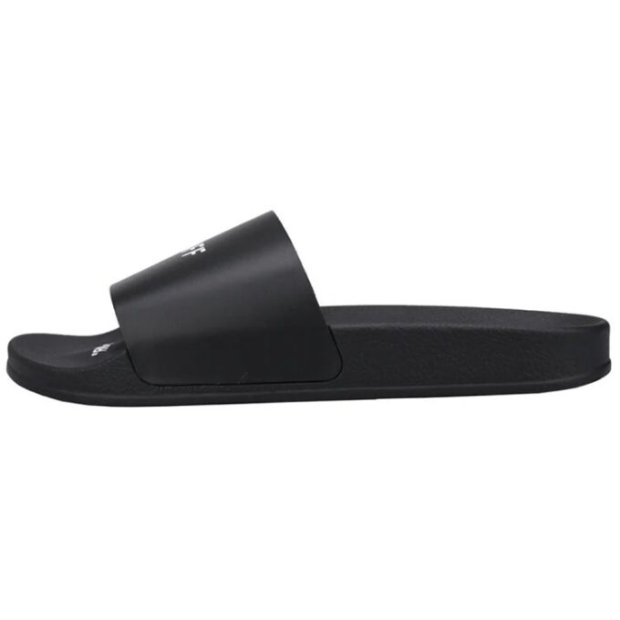 Zapatillas negras