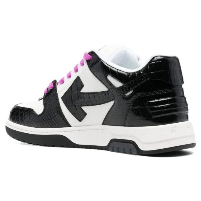 Zapatillas Out Of Office con estampado de cocodrilo «Negro, blanco y morado»