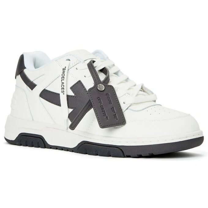 Zapatillas Out Of Office de piel de becerro «Blanco Negro»