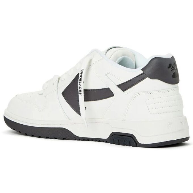 Zapatillas Out Of Office de piel de becerro «Blanco Negro»